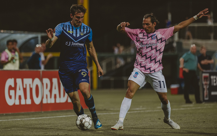 Players from Forward Madison (left) and El Paso Locomotive battle for the ball in their Second Round match in the 2019 US OpenCup. Photo: El Paso Locomotive