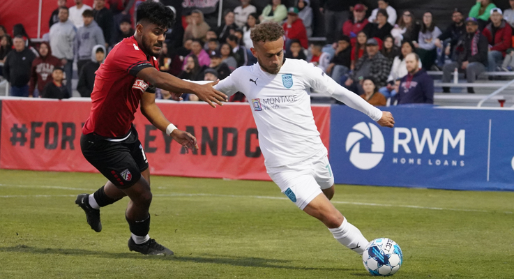 Players from Monterey Bay FC (right) and Central Valley Fuego battle for the ball in their match in the 2023 US Open Cup. Photo: Central Valley Fuego