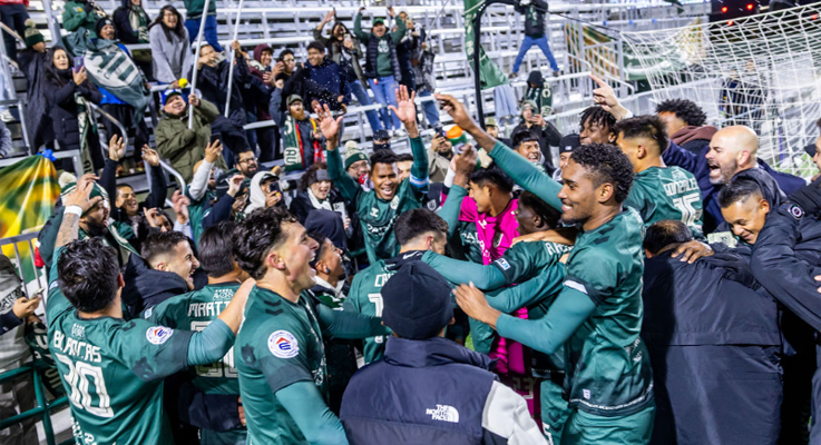 Players from AV ALTA FC celebrate with their fans after defeating LAFC2 2-1 after extra time in the Second Round of the 2025 US Open Cup. Photo: AV ALTA FC