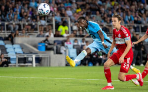 Kelvin Yeboah of Minnesota United fires a shot against Chicago Fire FC in the 2025 US Open Cup. Photo: Seth Steffenhagen - Northland Soccer Journal