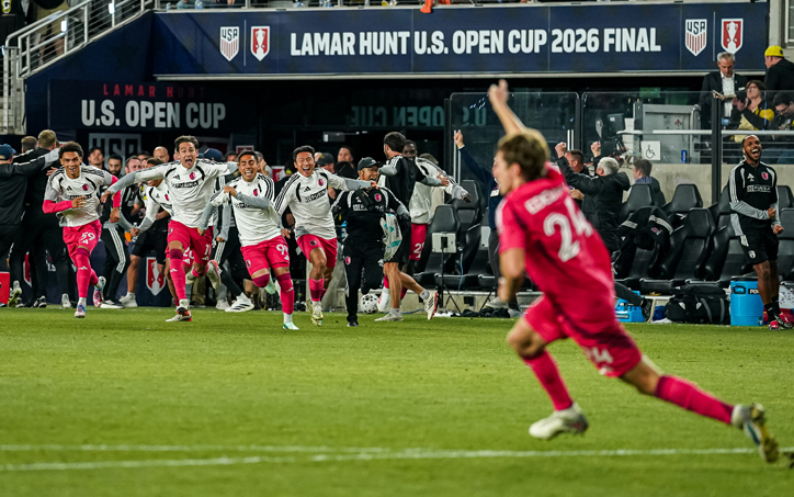 Daniel Edelman of St. Louis CITY SC celebrates with his teammates after scoring the winning PK in the shootout in the 2026 US Open Cup Final against the Columbus Crew. Photos by Mathieu Starke- Starke_Photo